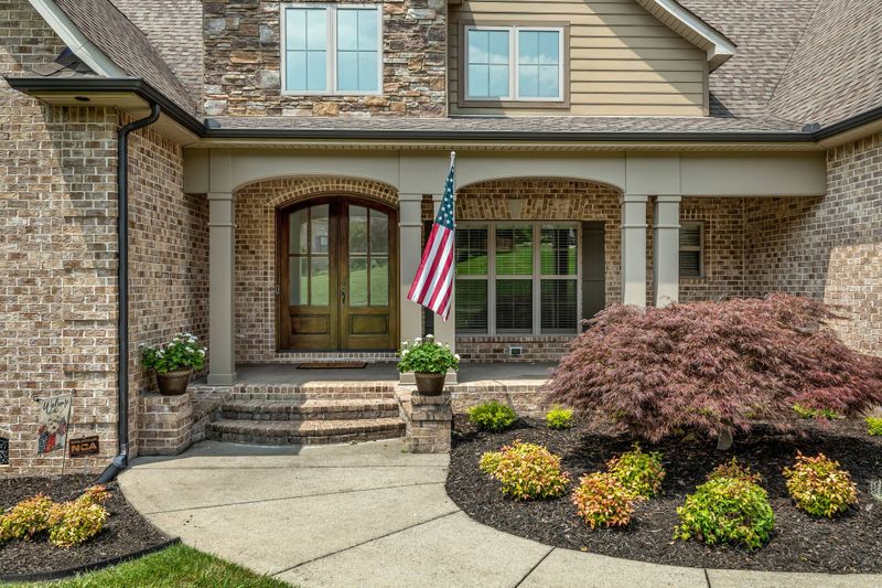 122 Ridgebend Dr, Murfreesboro, TN 37128