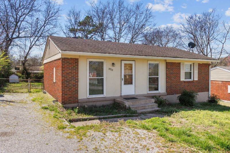 1923 Dabbs Ave, Nashville, TN 37217