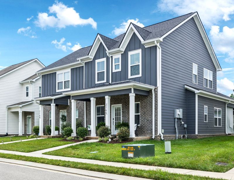2166 Hospitality Ln, Murfreesboro, TN 37128