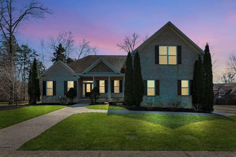 2628 Lakeside Meadows Dr, Mount Juliet, TN 37122