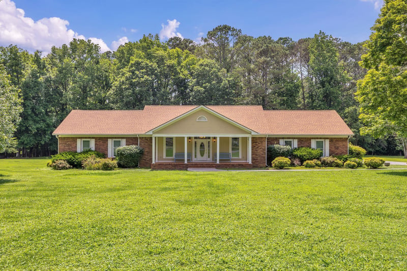 286 West Shore Dr, La Fayette, GA 30728