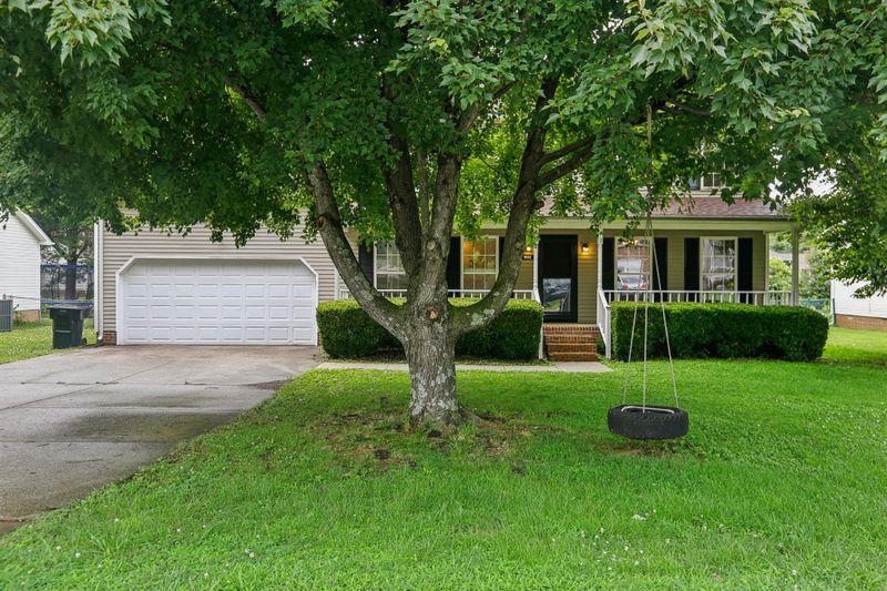 1502 Cason Trl, Murfreesboro, TN 37128