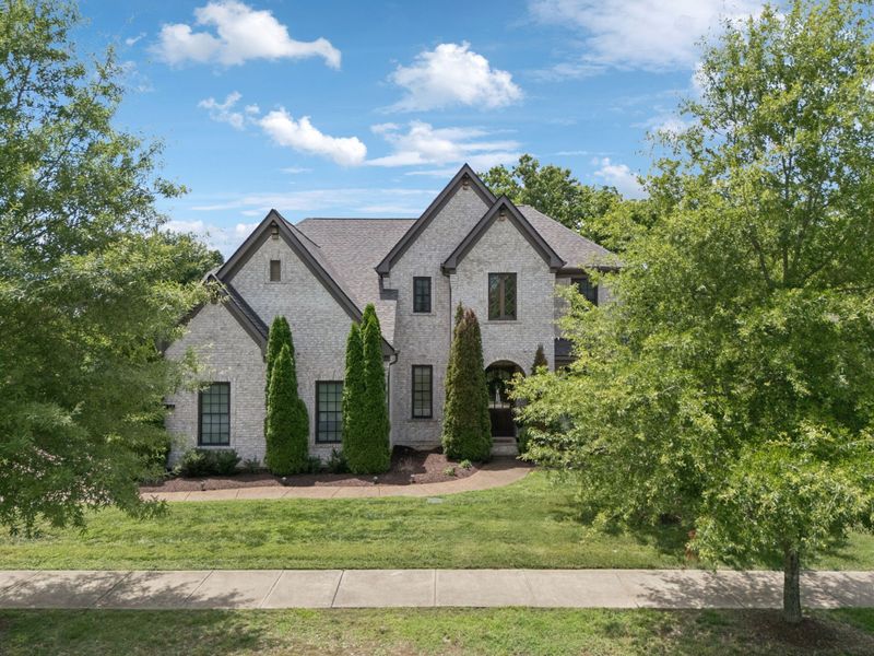 222 Danton Ct, Franklin, TN 37067