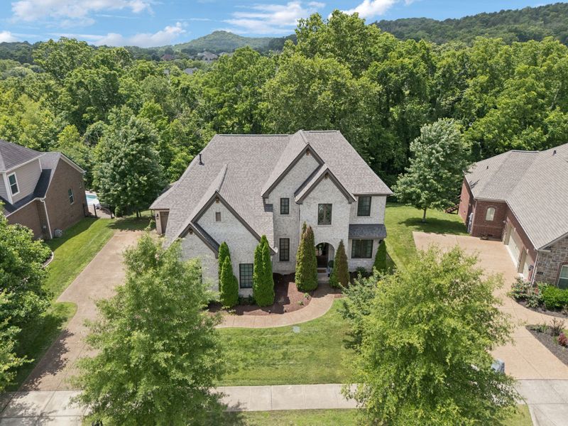 222 Danton Ct, Franklin, TN 37067