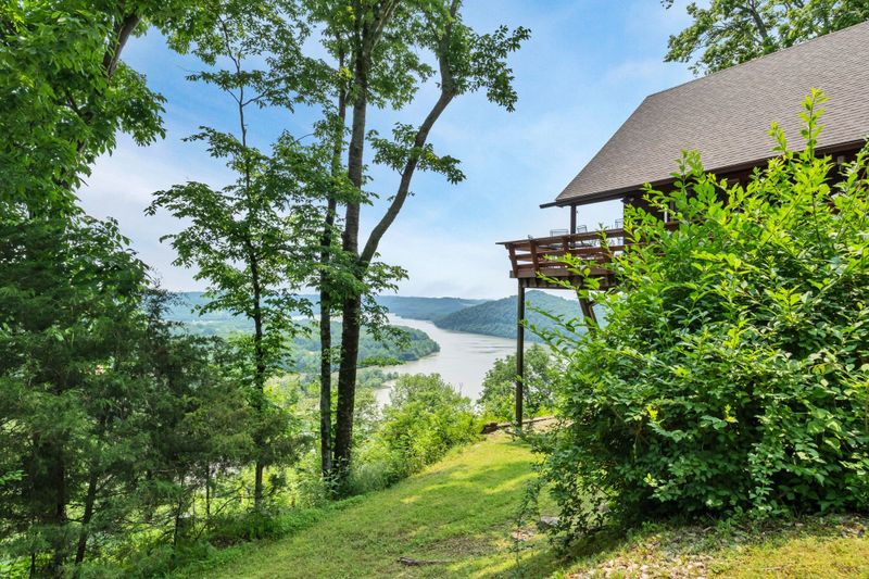45 Benjamins Ln, Carthage, TN 37030