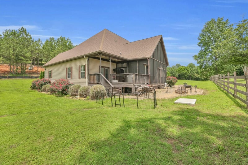 231 Turkey Rn, Flintstone, GA 30725