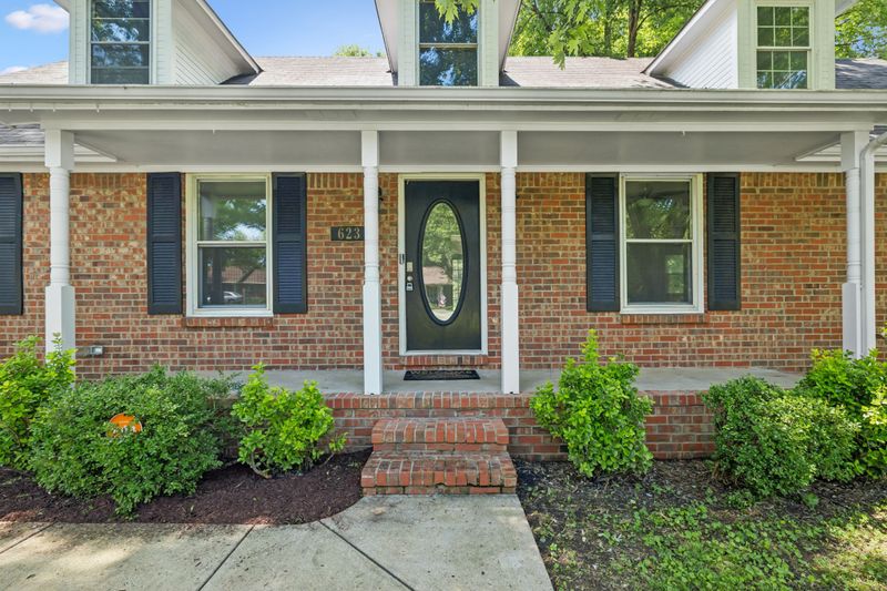 623 Haynes Dr, Murfreesboro, TN 37129