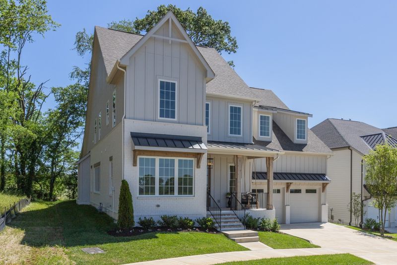 4049 Kathie Dr, Thompsons Station, TN 37179