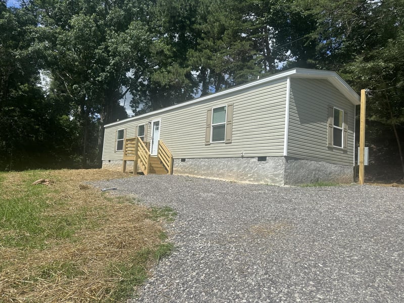91 Old Highway 27, Rock Spring, GA 30739