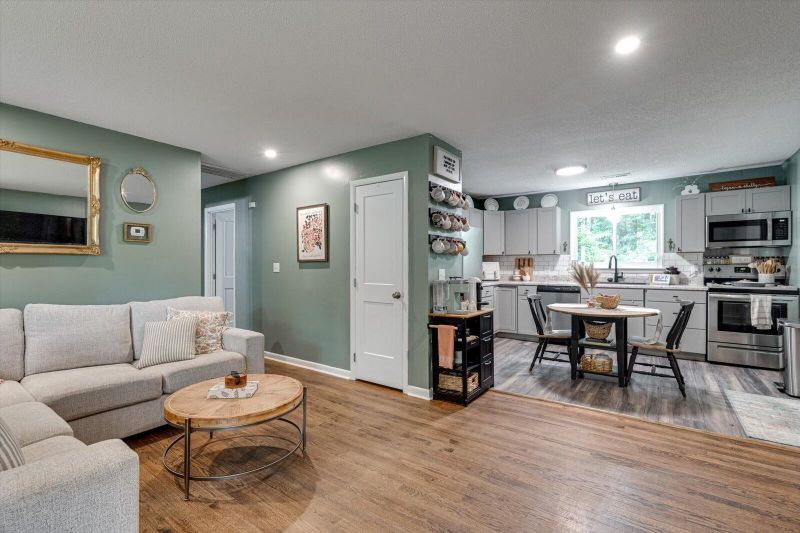 308 Pledger Pw, La Fayette, GA 30728