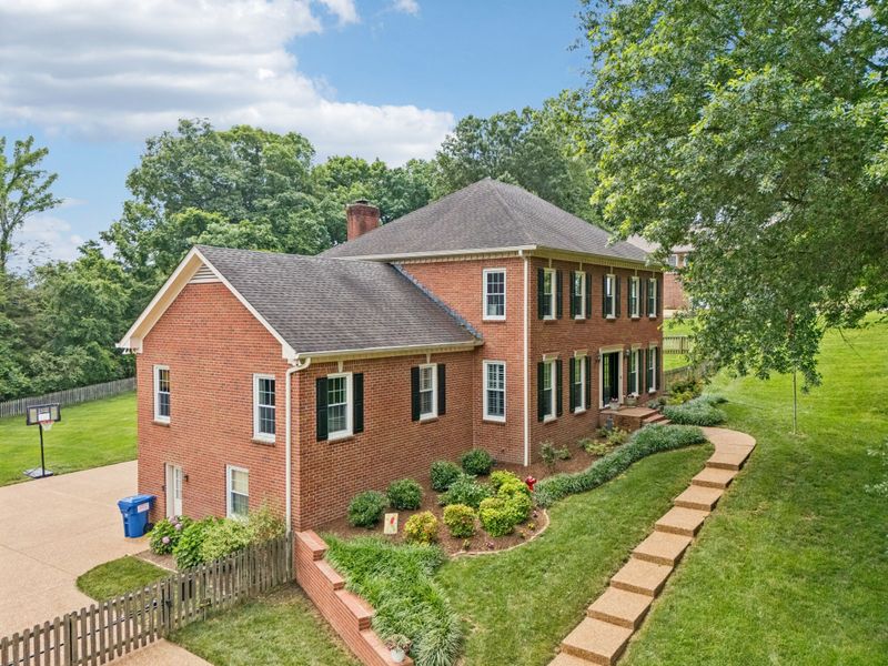 410 Ridge View Ct, Franklin, TN 37067