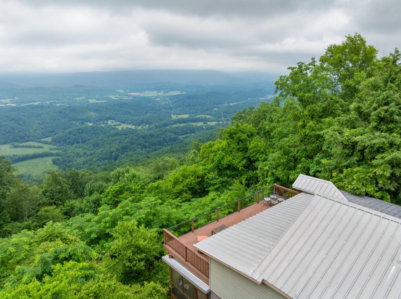 9311 Scenic Hw, Lookout Mountain, GA 30750
