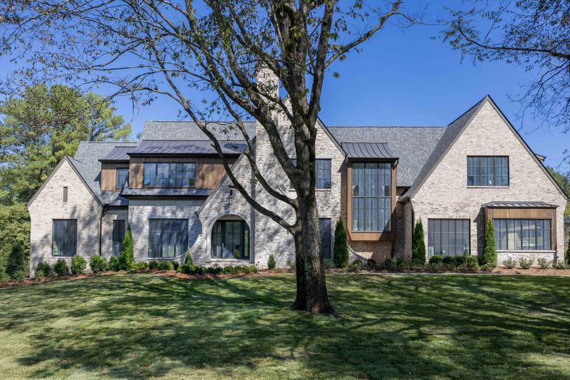 1427 Parker Pl, Brentwood, TN 37027