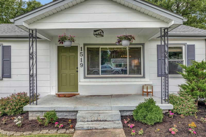 1519 Graybar Ln, Murfreesboro, TN 37129