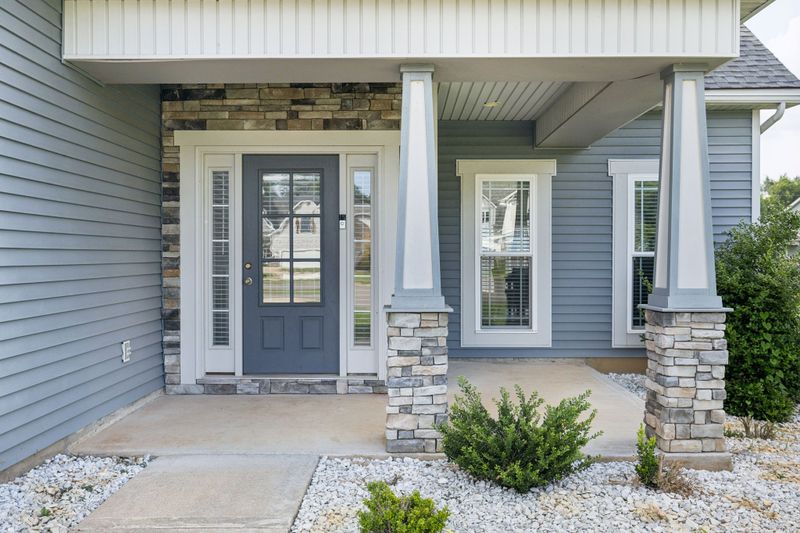 729 Laurel Ln, Murfreesboro, TN 37127