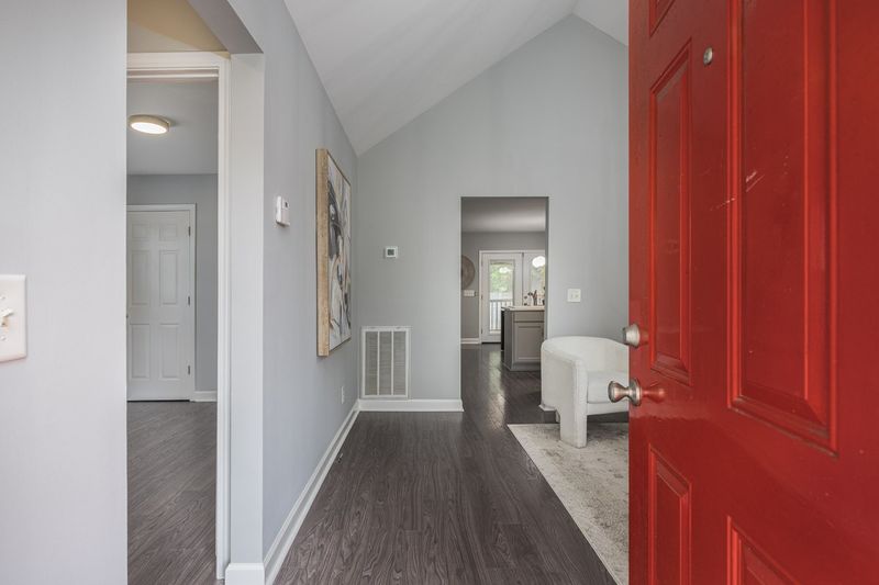 1034 24th Ave N, Nashville, TN 37208