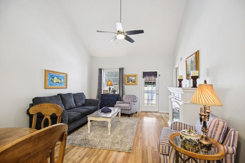 4858 Chelanie Cir, Murfreesboro, TN 37129