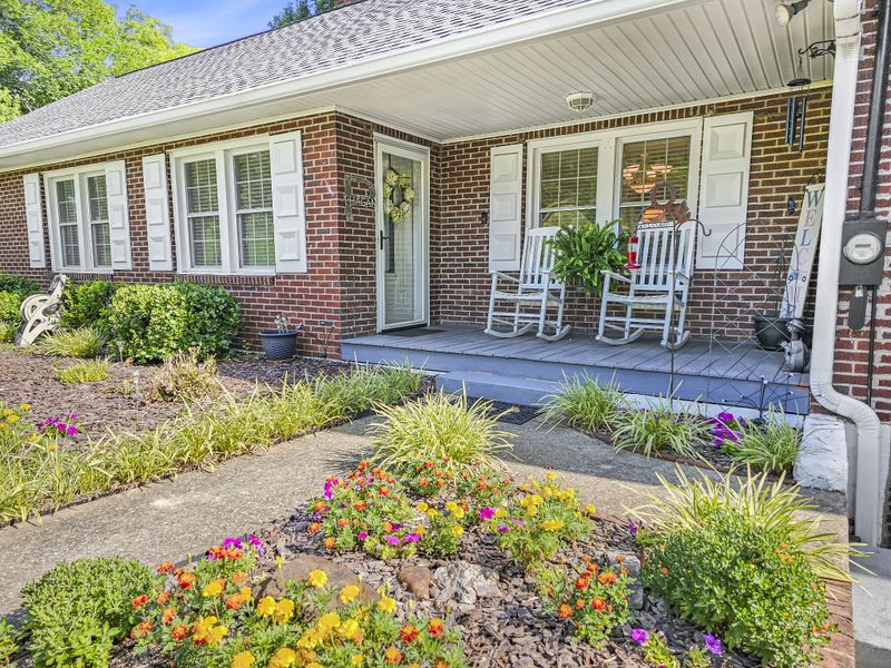 130 Sunset Dr, Mount Juliet, TN 37122