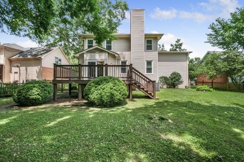 7840 Harpeth View Dr, Nashville, TN 37221