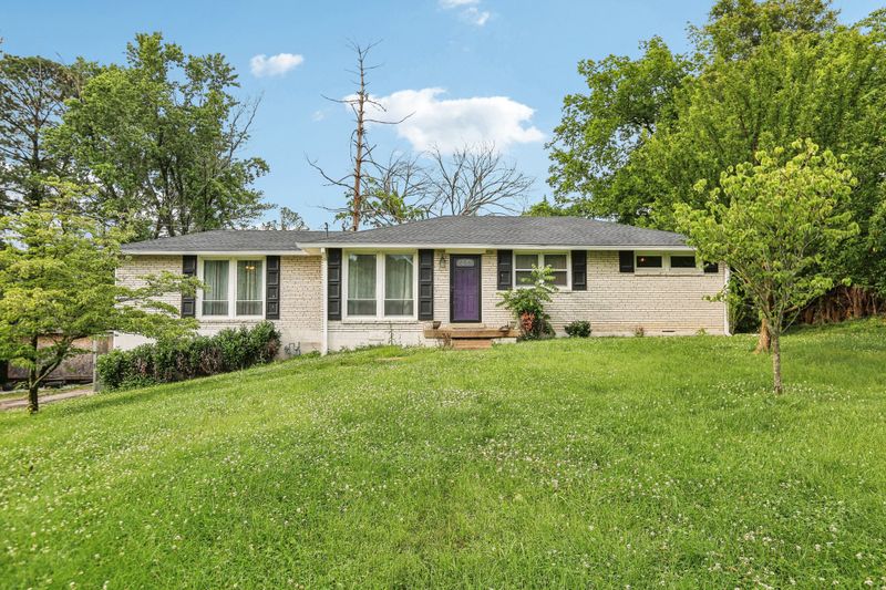 512 Northcrest Dr, Nashville, TN 37211