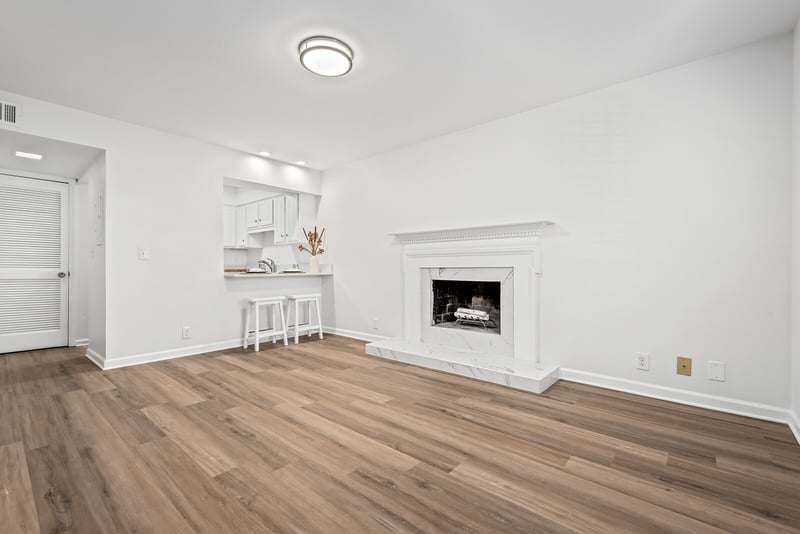 601 Boyd Mill Ave #O4, Franklin, TN 37064