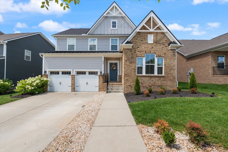 927 Orchid Pl, Hendersonville, TN 37075