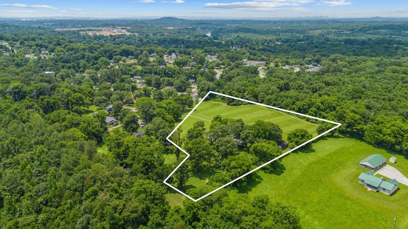 204 Butlers Ln, Old Hickory, TN 37138