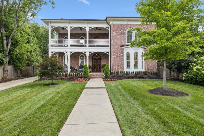 213 9th Ave S, Franklin, TN 37064