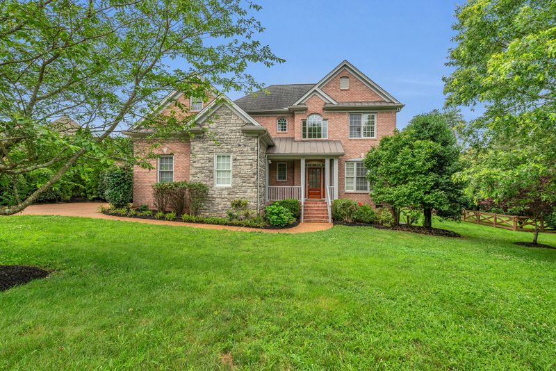 7157 Chessington Dr, Fairview, TN 37062