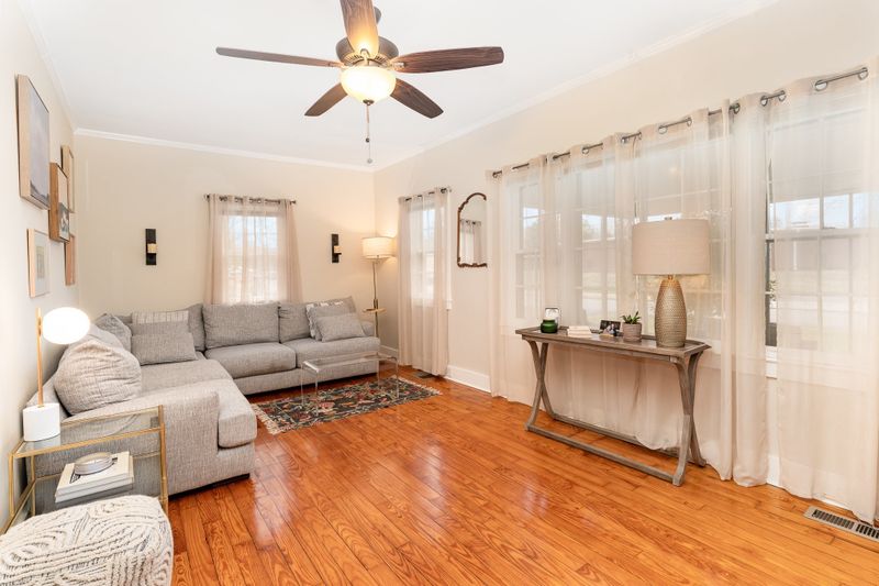 1000 Livingston St, Old Hickory, TN 37138
