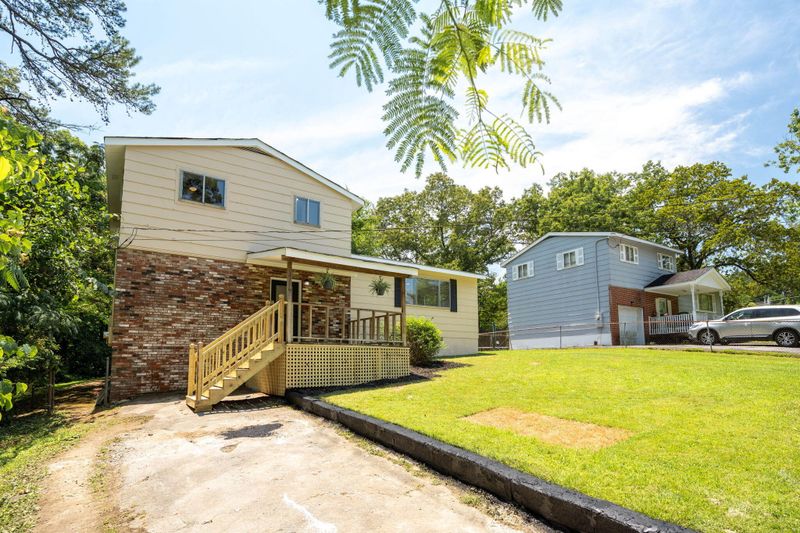 137 N Hidden Valley Rd, Rossville, GA 30741