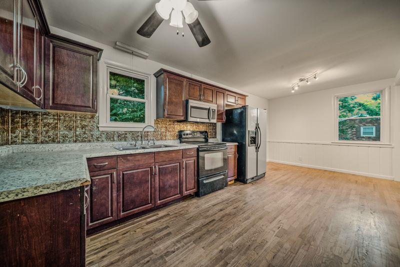 50 Rankin Dr, Mount Juliet, TN 37122
