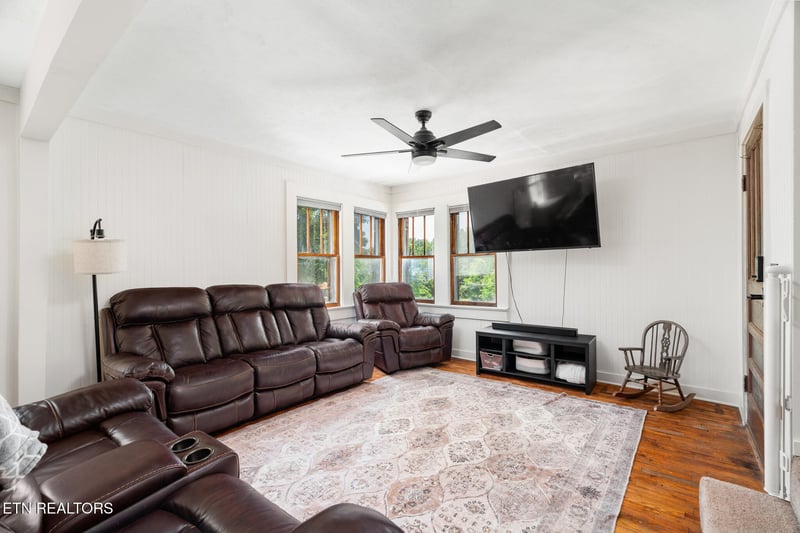 7724 Hodges Ferry Rd, Knoxville, TN 37920