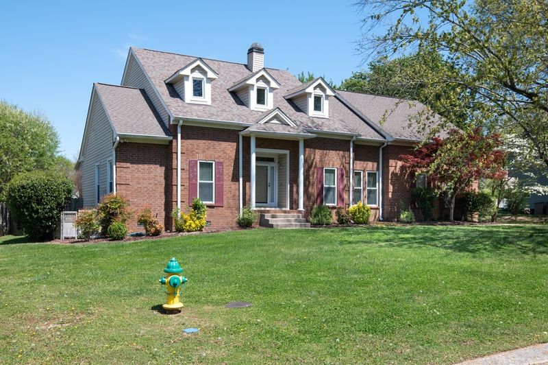 4416 Churchill Pl, Old Hickory, TN 37138