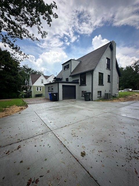 110 6th Ave, Columbia, TN 38401
