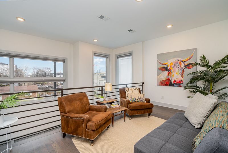 1011A Southside Ave, Nashville, TN 37203