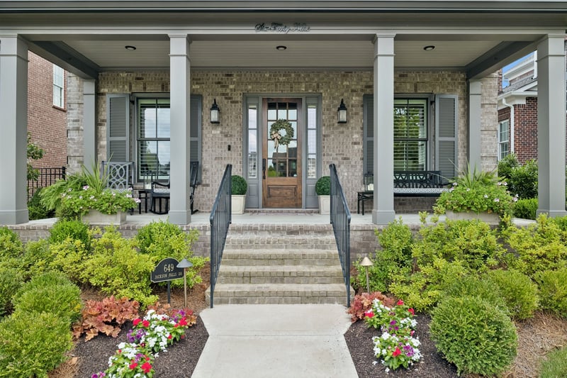649 Jackson Falls Dr, Nashville, TN 37221