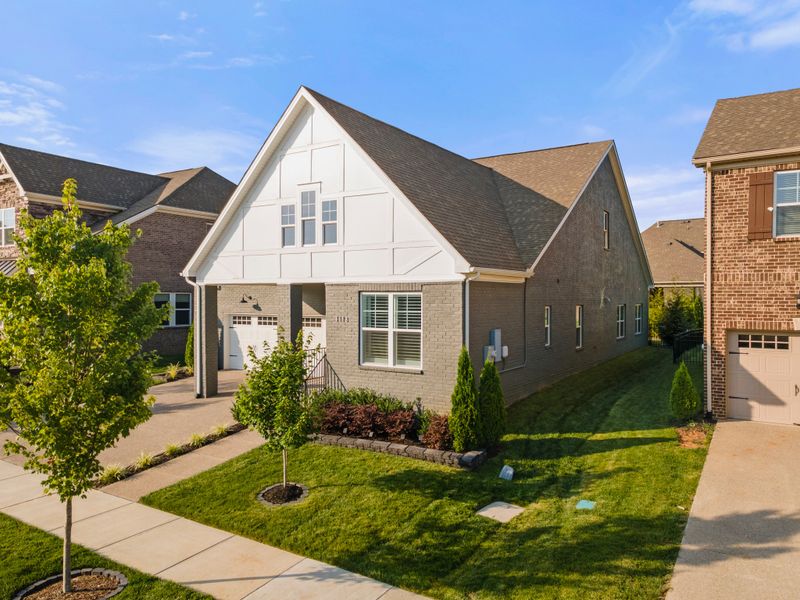 1113 Crisp Spring Dr, Franklin, TN 37064