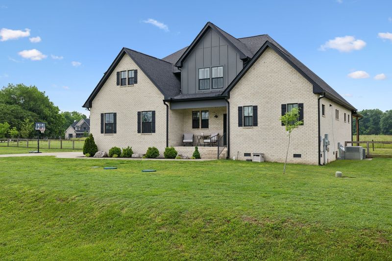 108 Hawksbeard Ct, Murfreesboro, TN 37128