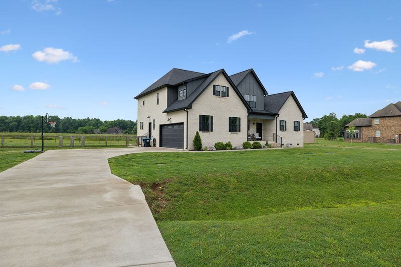108 Hawksbeard Ct, Murfreesboro, TN 37128
