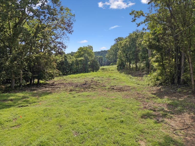 4270 Moore Ln, Culleoka, TN 38451