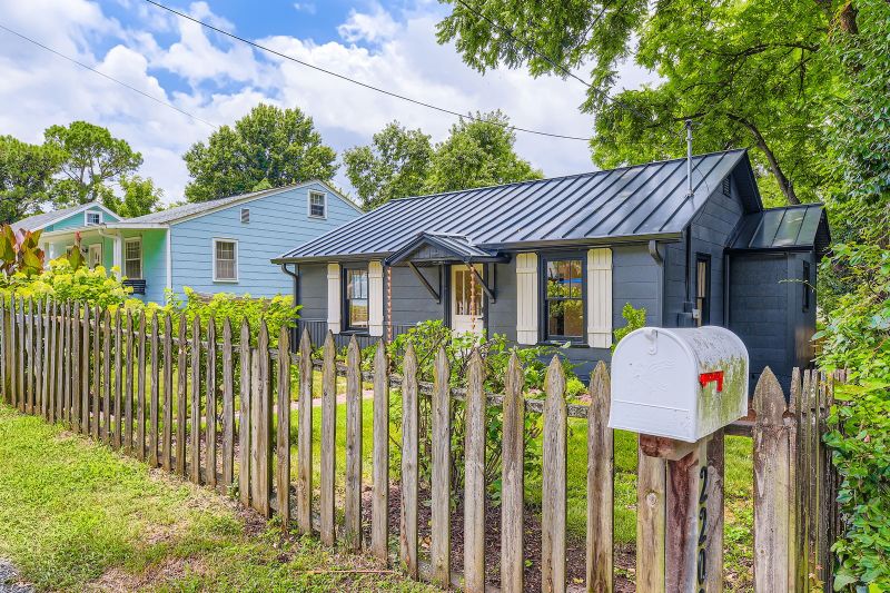 2203 Burbank Ave, Nashville, TN 37210