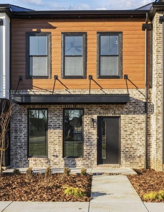 1361 Rebecca Johns Dr, Murfreesboro, TN 37128