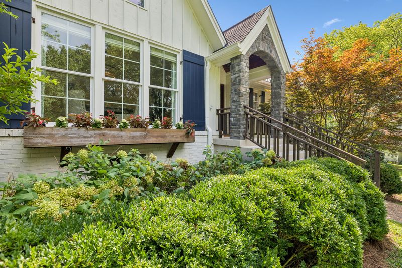 1204 Montpier Dr, Franklin, TN 37069