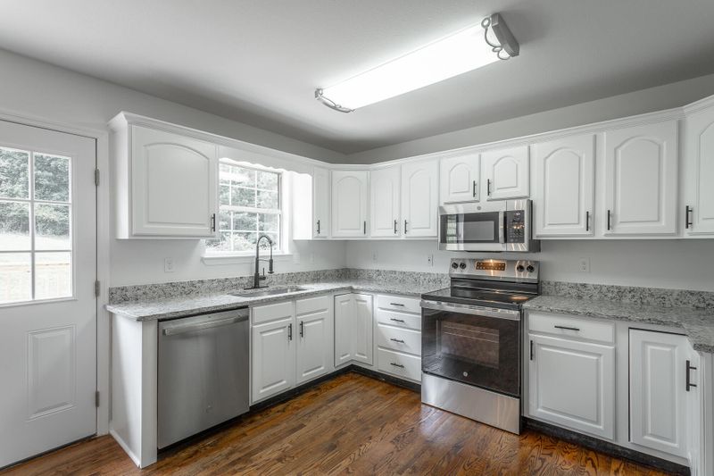 253 Dylan Dr, Ringgold, GA 30736