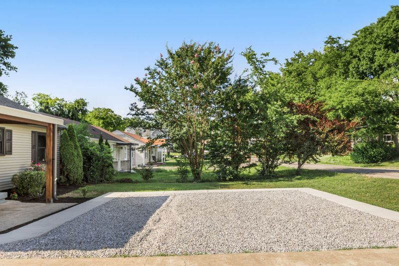 635 Freedom Pl, Nashville, TN 37209