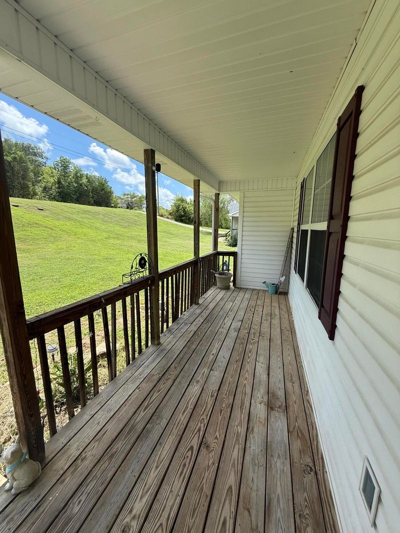 191 Lookout Cir, Trenton, GA 30752