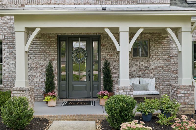 923 Hornsby Dr, Franklin, TN 37064