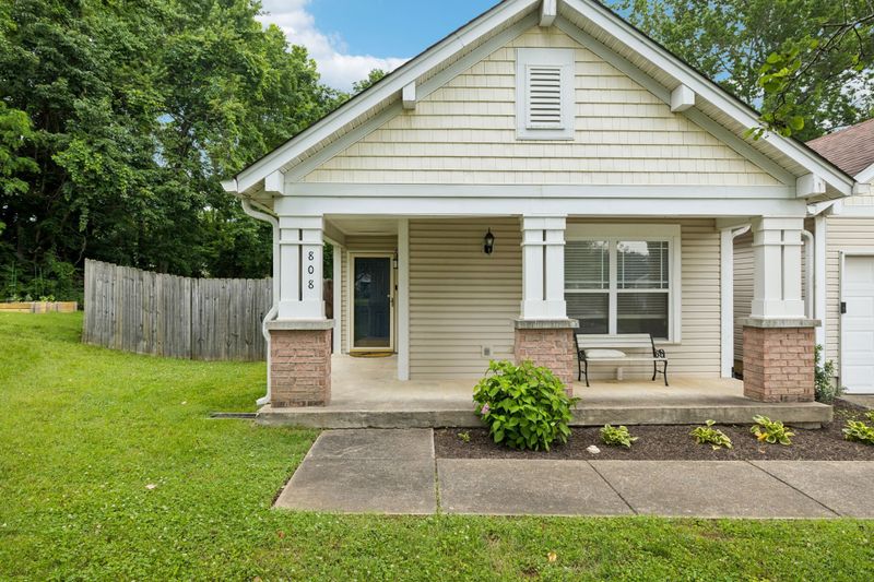 808 Garrett Way Ct, Antioch, TN 37013