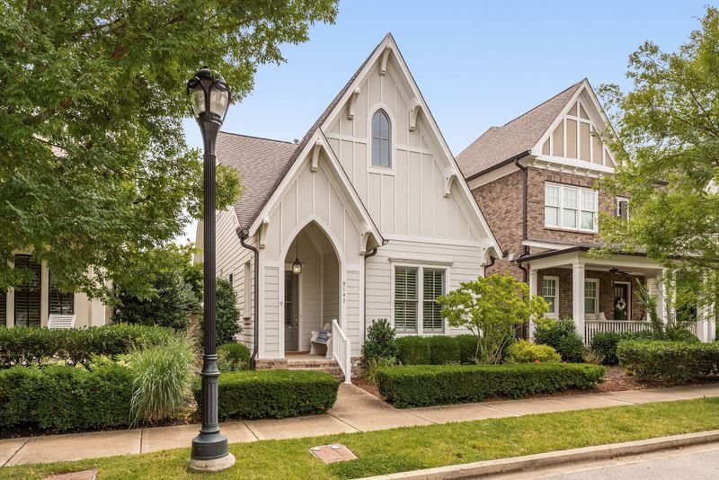 9147 Keats St, Franklin, TN 37064